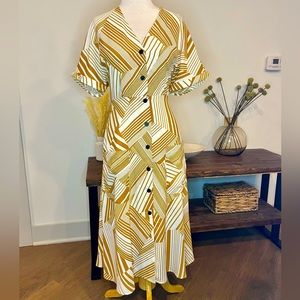 Lulu’s Button-up Midi Dress